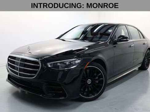 Used 2025 Mercedes-Benz S 580 4MATIC Sedan image 2