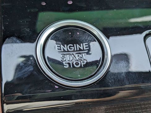 New 2025 Lincoln Navigator L Reserve image 33