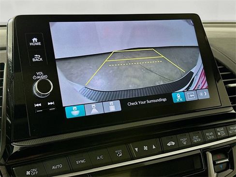 Certified 2025 Honda Odyssey Elite image 14