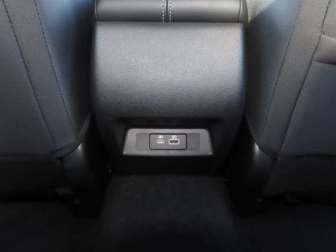 Used 2023 Nissan Altima 2.5 SV image 23