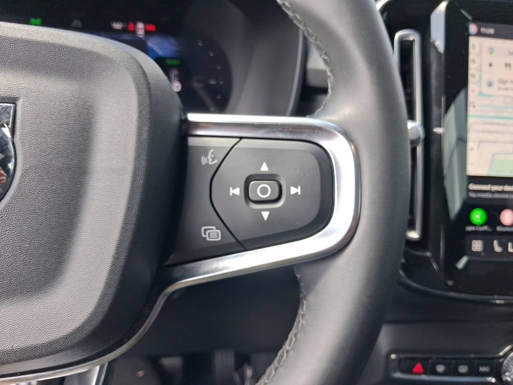 Used 2023 Volvo C40 Recharge Core AWD/4WD image 20