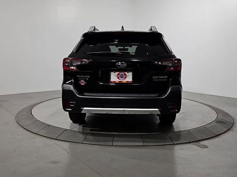 Used 2020 Subaru Outback Touring XT image 4