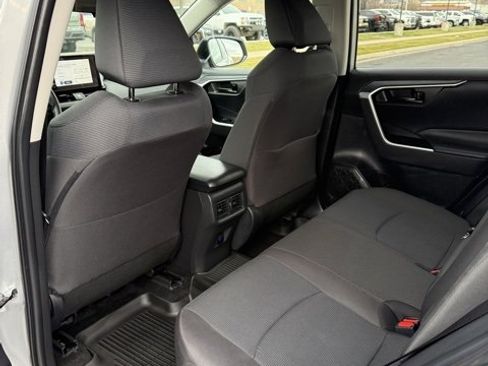 Used 2025 Toyota RAV4 LE image 34