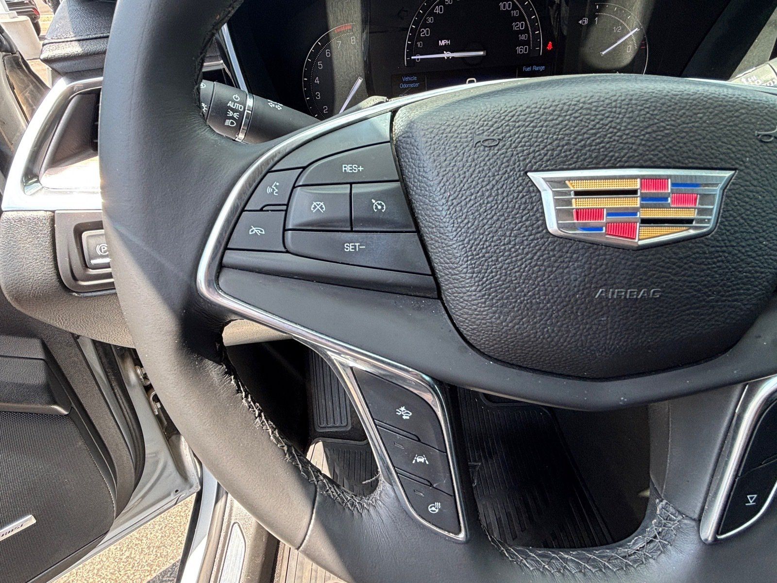 Used 2017 Cadillac XT5 Premium Luxury FWD image 22
