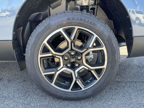 New 2026 Ford Maverick Lariat w/ 4K Tow Package image 4