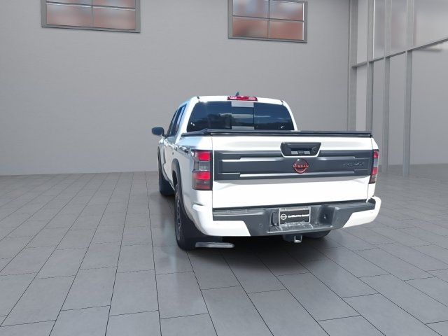 Certified 2025 Nissan Frontier PRO-4X w/ Tow Package AWD/4WD image 7