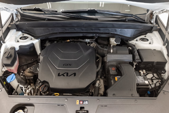 Used 2023 Kia Telluride EX X-Line AWD/4WD image 3