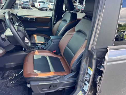 Used 2023 Ford Bronco Outer Banks AWD/4WD image 21