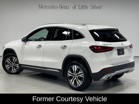 Used 2026 Mercedes-Benz GLA 250 4MATIC image 3