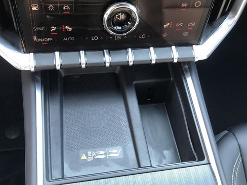Used 2026 GMC Acadia Elevation w/ Elevation Premium Package AWD/4WD image 37