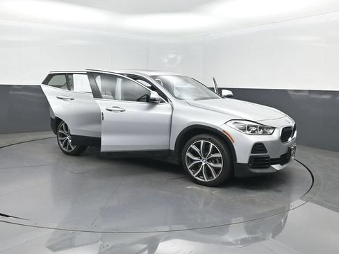 Used 2022 BMW X2 sDrive28i w/ Convenience Package FWD image 39