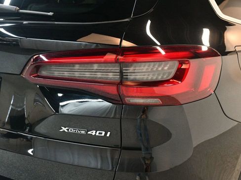 Used 2023 BMW X5 xDrive40i w/ Premium Package image 15