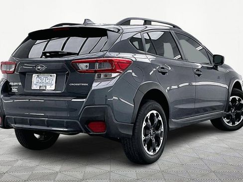 Used 2023 Subaru Crosstrek 2.0i Premium image 2