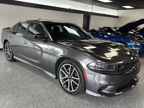 Used 2023 Dodge Charger R/T RWD image 7