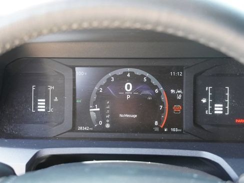 Used 2025 Toyota 4Runner SR5 AWD/4WD image 31