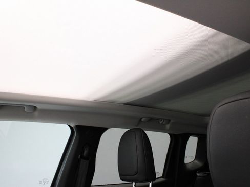 Used 2020 Jeep Renegade Limited w/ LED Lighting Group image 25