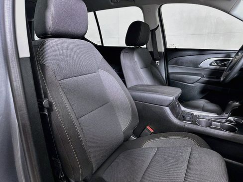 Used 2020 Chevrolet Traverse LS FWD image 27