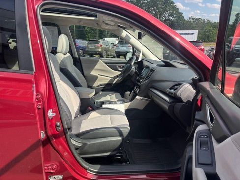 Certified 2024 Subaru Forester Premium AWD/4WD image 45