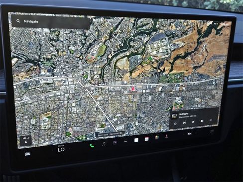 Used 2021 Tesla Model S Long Range image 20