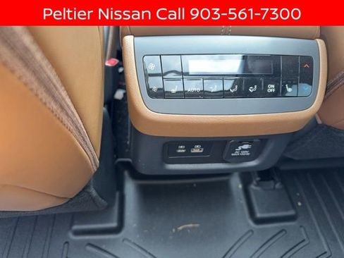 Certified 2025 Nissan Pathfinder Platinum FWD image 23