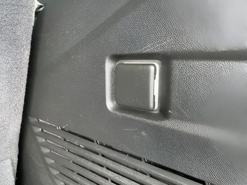 Certified 2023 GMC Yukon SLT image 43