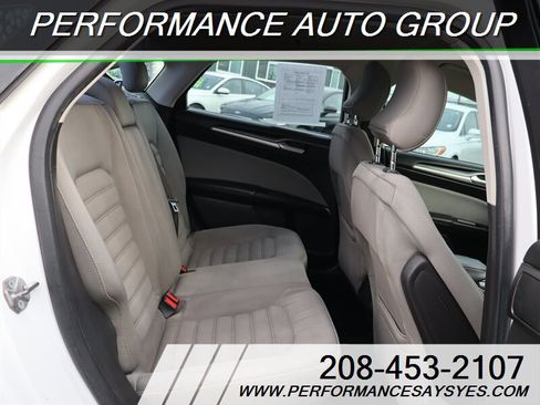 Used 2015 Ford Fusion S image 5