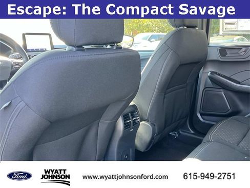 New 2026 Ford Escape Active image 18