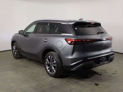 Used 2023 INFINITI QX60 Luxe image 11