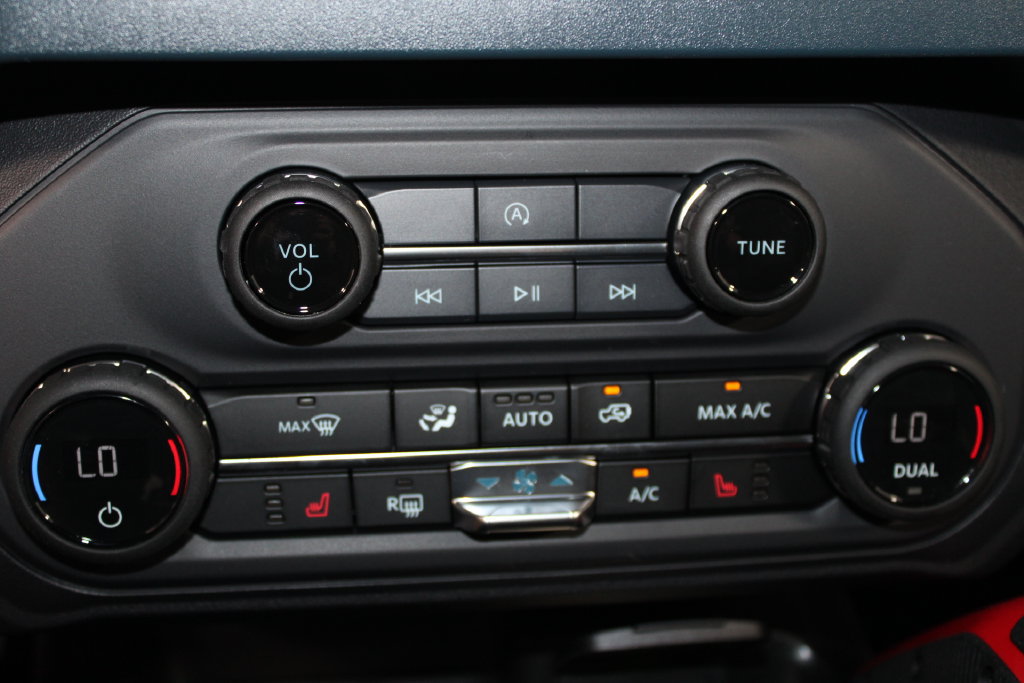 New 2026 Ford Bronco Heritage Edition AWD/4WD image 42