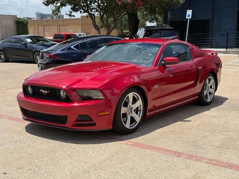 Used 2013 Ford Mustang GT Premium w/ GT Coupe Accessory Pkg 5 RWD image 3