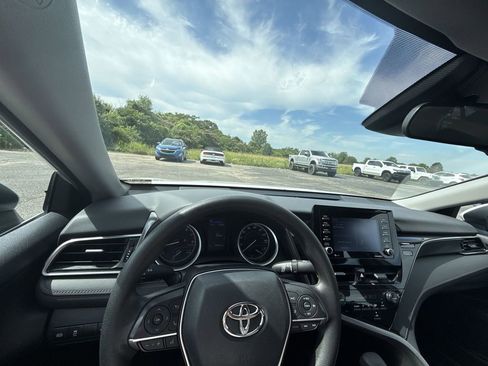 Used 2023 Toyota Camry LE FWD image 16