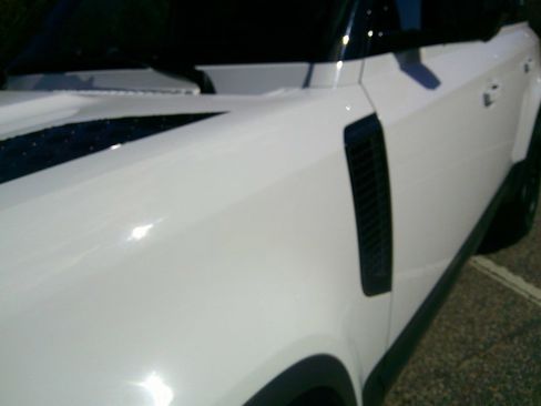 Used 2023 Land Rover Defender 110 S image 16