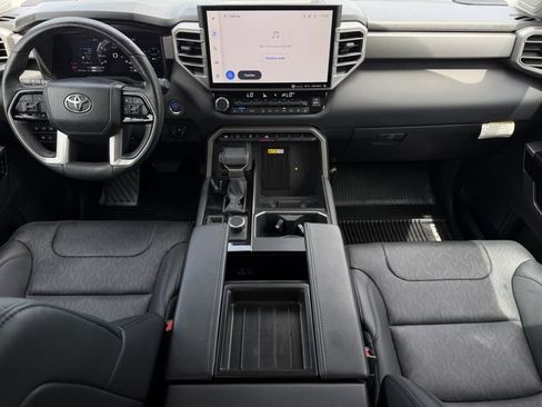 Used 2023 Toyota Tundra Limited AWD/4WD image 12