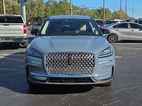 Used 2025 Lincoln Corsair FWD w/ Equipment Group 101A image 11