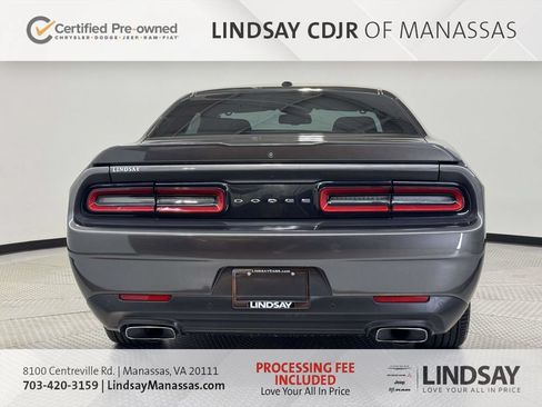 Used 2022 Dodge Challenger R/T RWD image 8