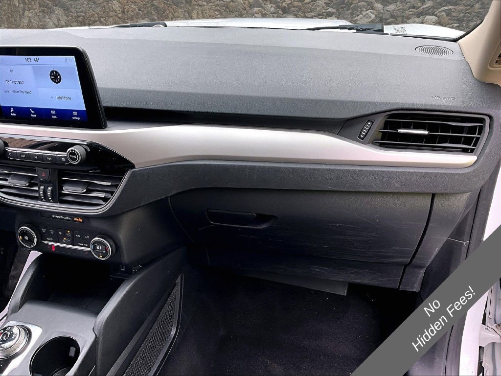 Used 2020 Ford Escape SE FWD image 11