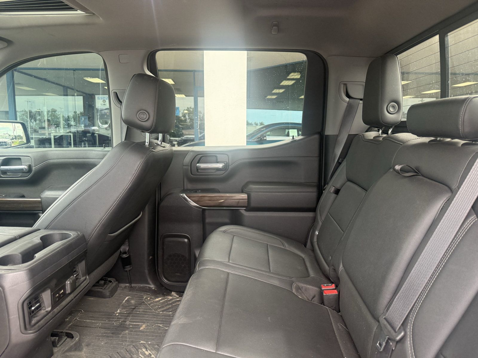 Used 2022 Chevrolet Silverado 1500 LT Trail Boss w/ Convenience Package II AWD/4WD image 6