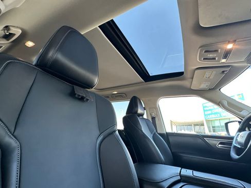 Used 2025 INFINITI QX80 Pure RWD image 20