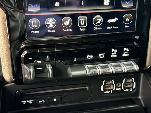 Used 2019 RAM 3500 Laramie AWD/4WD image 31
