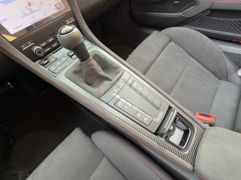 Certified 2024 Porsche 718 Boxster Spyder RS w/ Weissach Package image 17