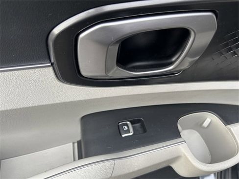 Certified 2023 Kia Sorento S image 15