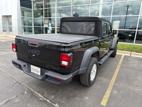 Used 2020 Jeep Gladiator Sport w/ Quick Order Package 24S AWD/4WD image 4