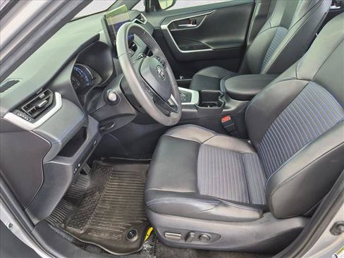 Used 2024 Toyota RAV4 XSE AWD/4WD image 15