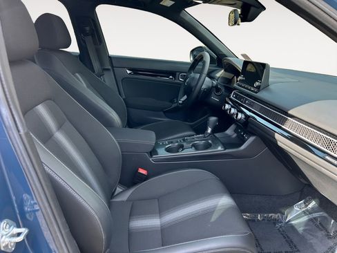 Used 2025 Honda Civic Sport image 11