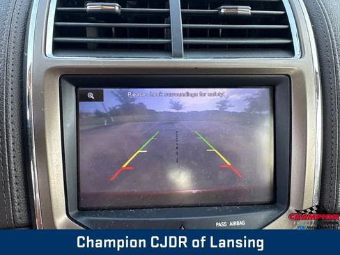 Used 2013 Lincoln MKX AWD image 25