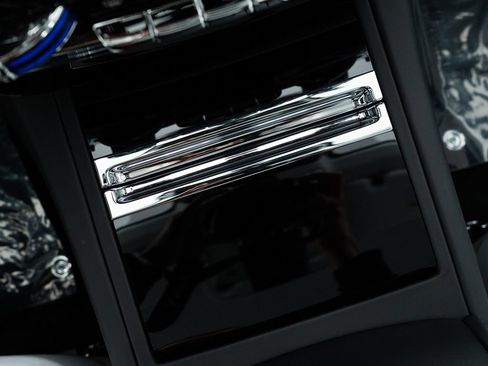 Certified 2026 Rolls-Royce Phantom Sedan RWD image 41