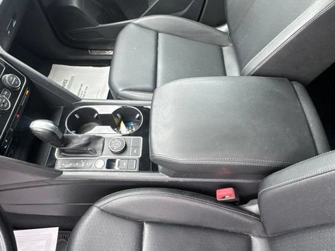Used 2020 Volkswagen Atlas SEL AWD/4WD image 29