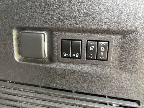 Certified 2023 Chevrolet Tahoe High Country w/ Advanced Technology Package image 11