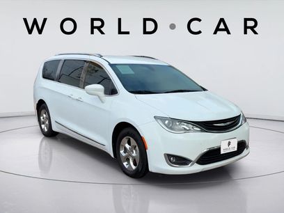 Used 2018 Chrysler Pacifica Touring-L