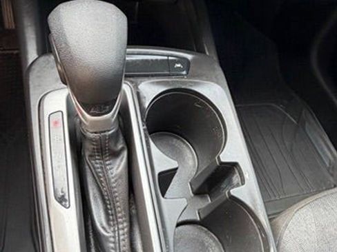 Certified 2024 Chevrolet Trax LS FWD image 14